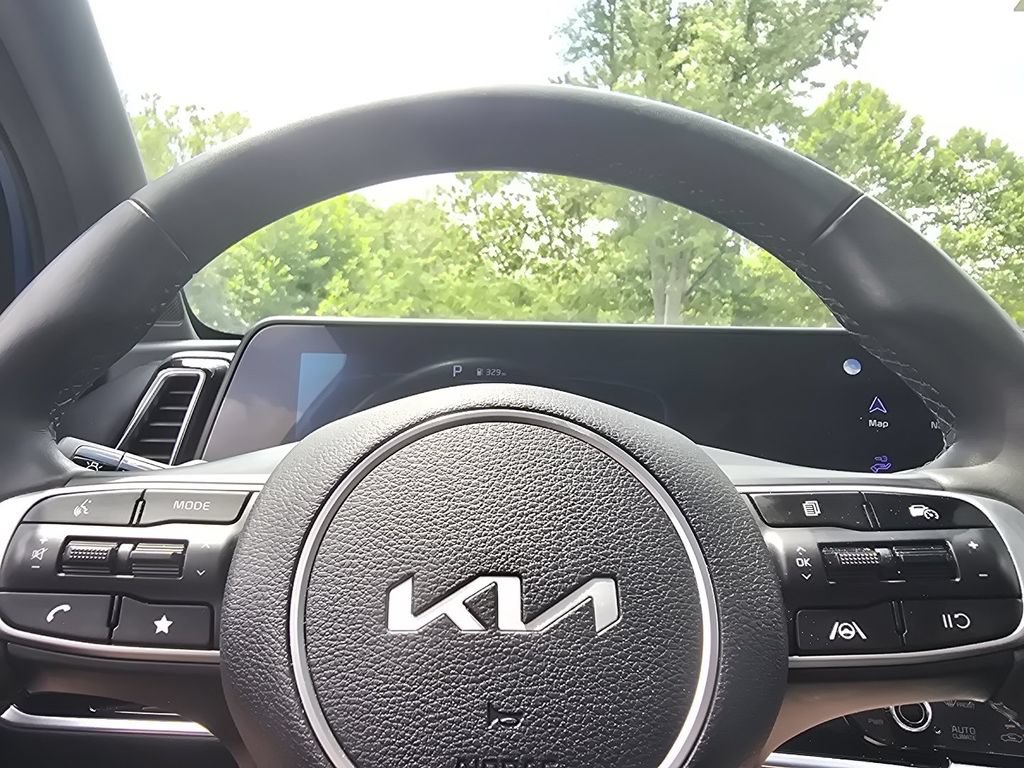 Used 2025 Kia Sportage X-Line w/ Premium Package AWD/4WD image 28