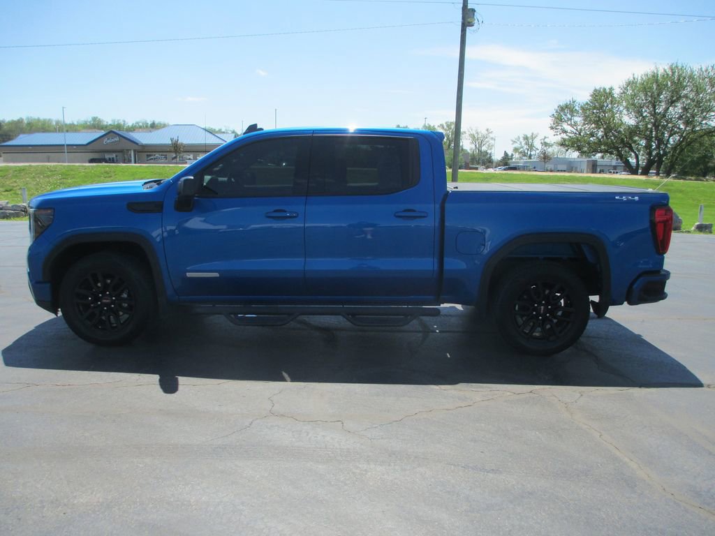 Used 2024 GMC Sierra 1500 Elevation image 11