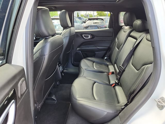 Used 2022 Jeep Compass High Altitude AWD/4WD image 11
