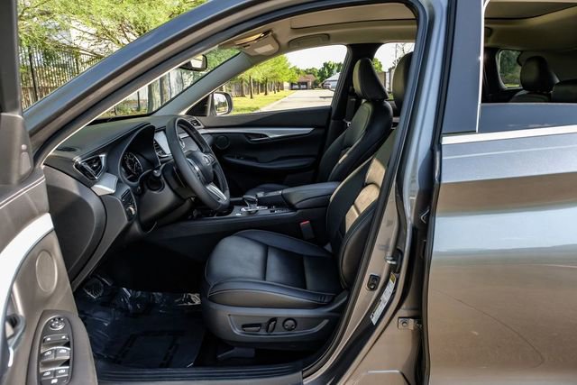 Used 2019 INFINITI QX50 Luxe w/ Cargo Package image 6