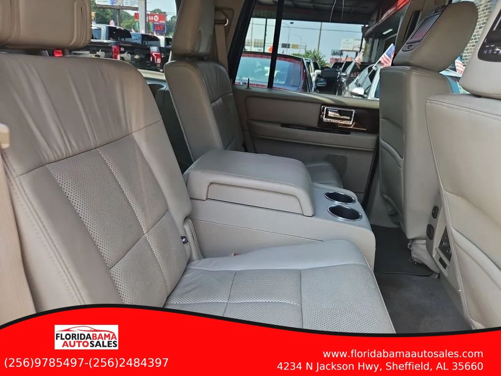 Used 2014 Lincoln Navigator 2WD image 8
