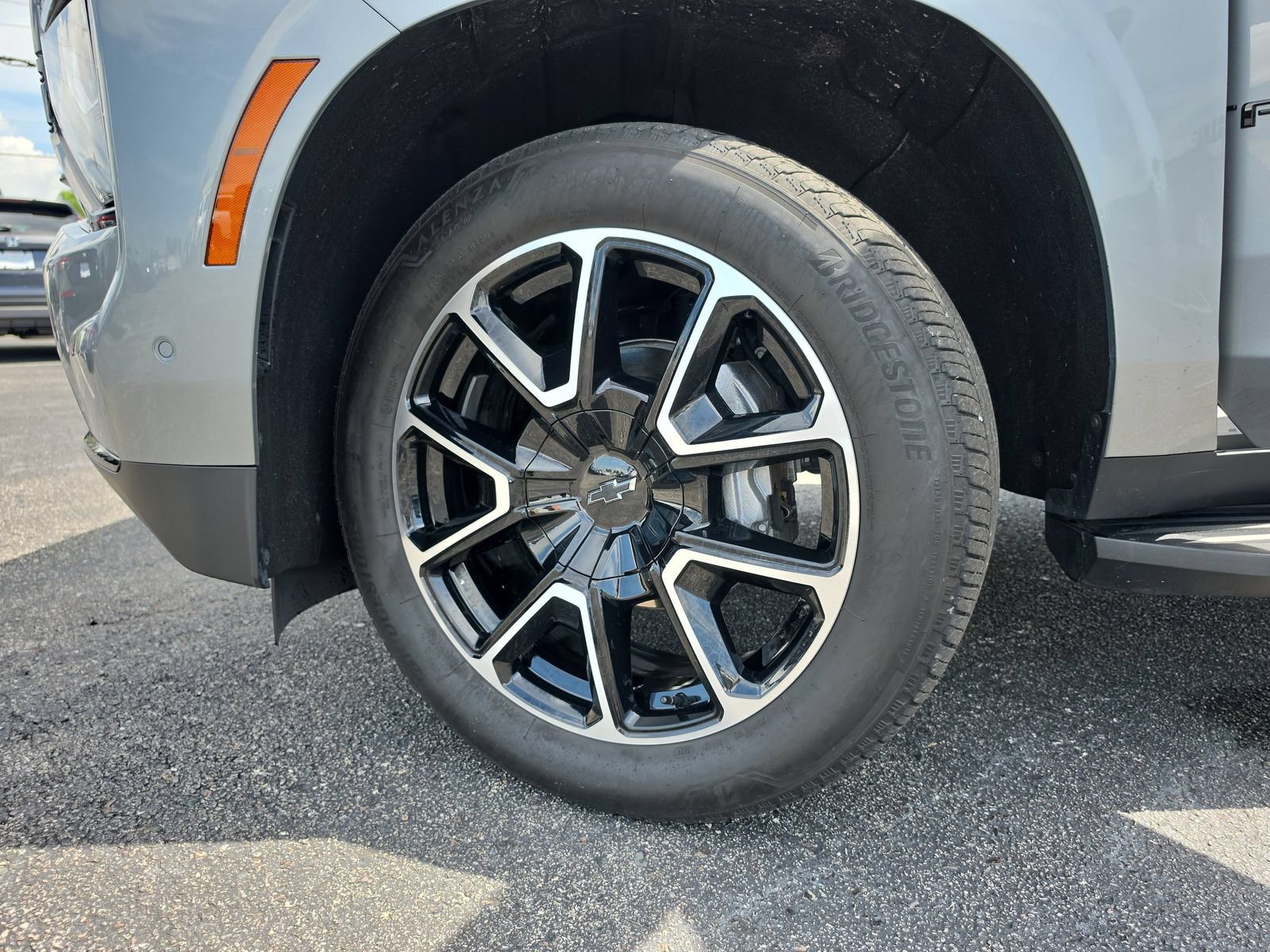Used 2025 Chevrolet Tahoe RST w/ Comfort Package RWD image 31