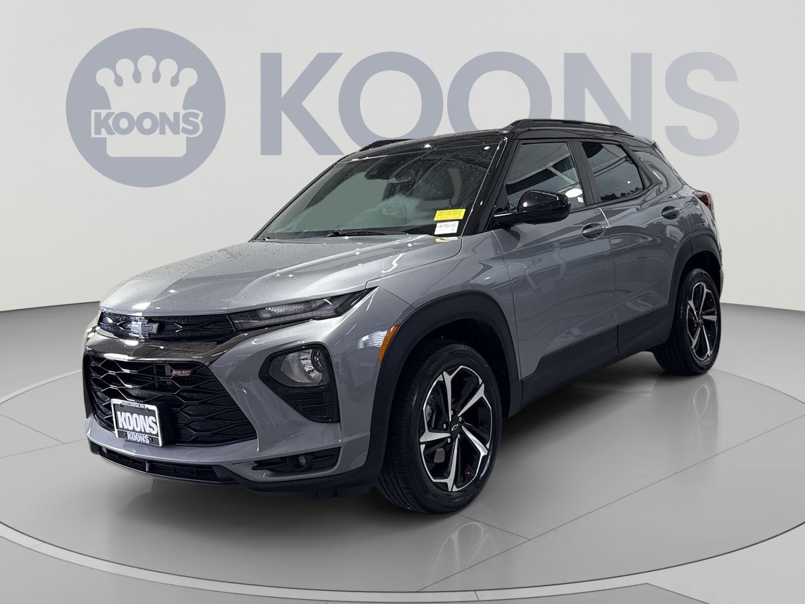 Used 2023 Chevrolet TrailBlazer RS w/ Sun and Liftgate Package AWD/4WD image 1