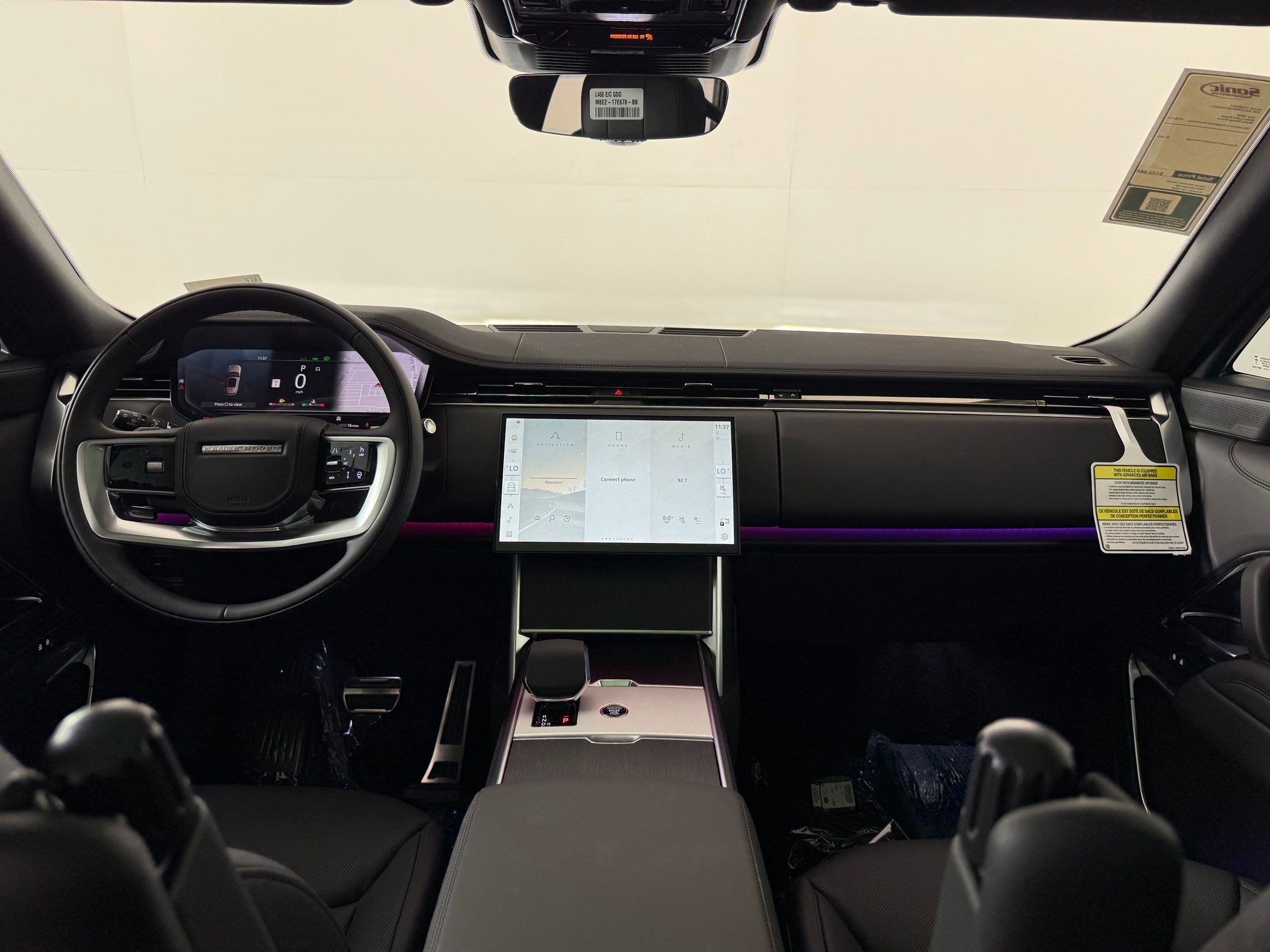 New 2026 Land Rover Range Rover Long Wheelbase SE AWD/4WD image 15