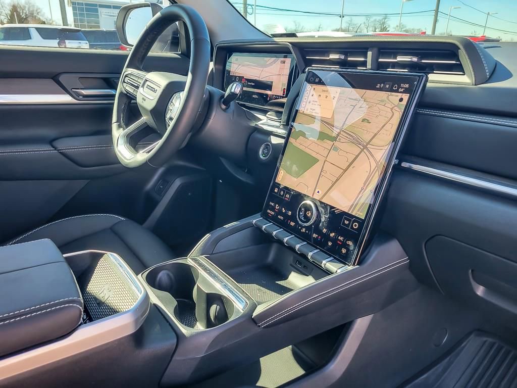 Used 2026 GMC Terrain Denali w/ LPO, Floor Liner Package image 24