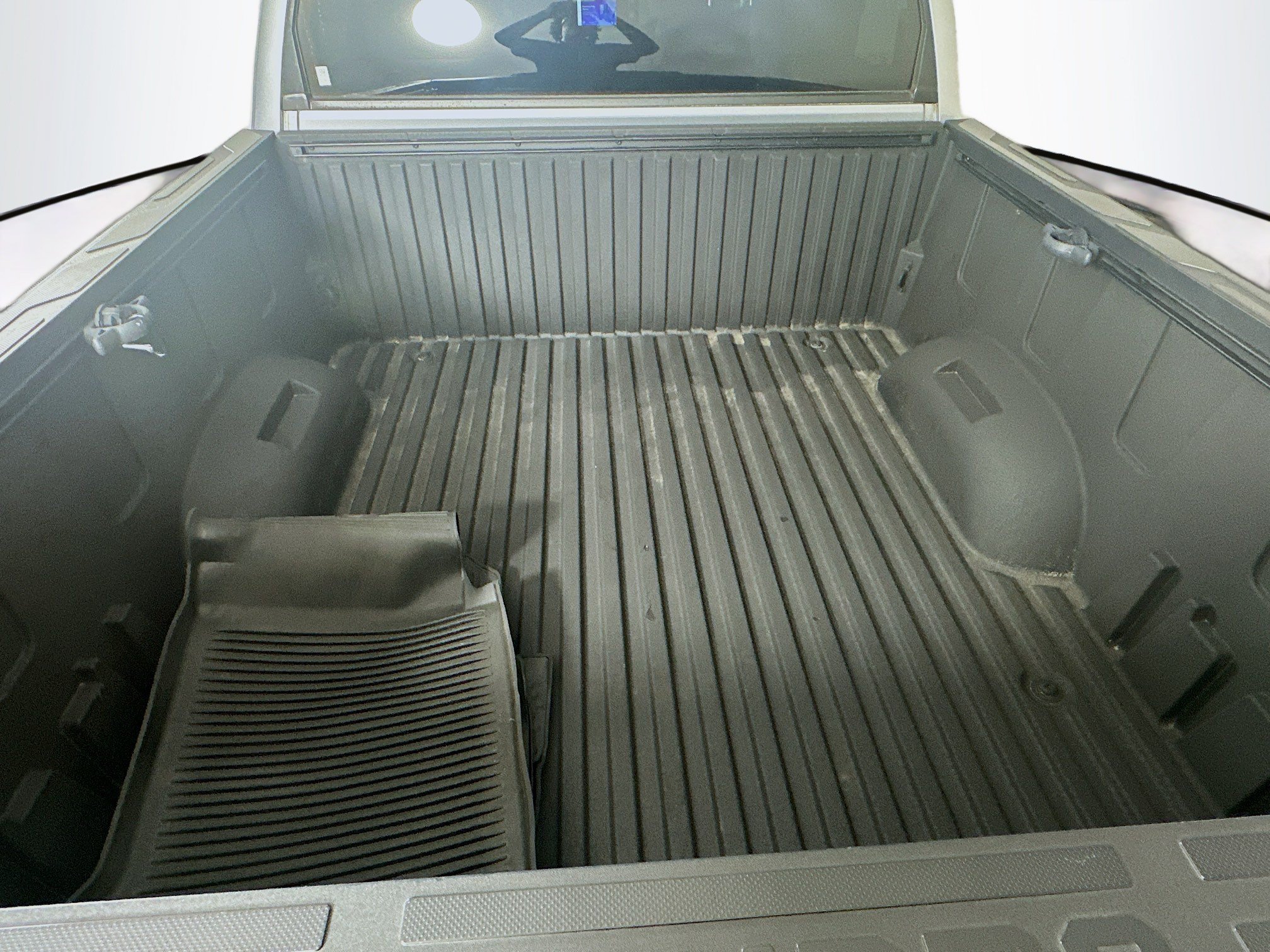 Used 2023 Toyota Tundra SR5 w/ SR5 Convenience Package AWD/4WD image 27