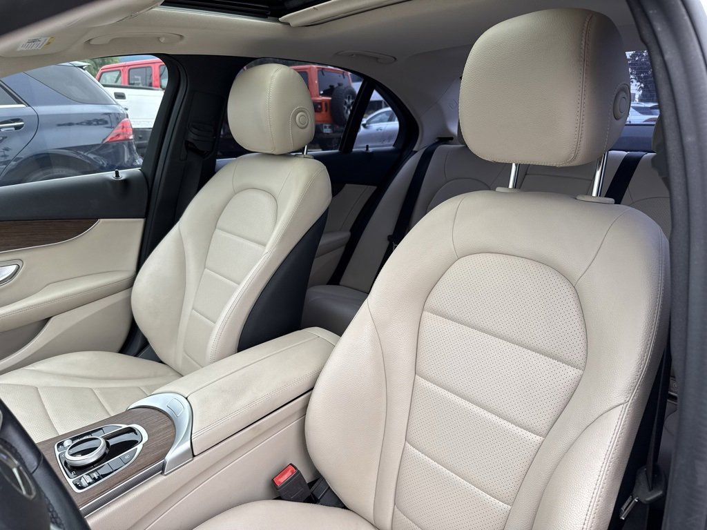 Used 2020 Mercedes-Benz C 300 Sedan image 13