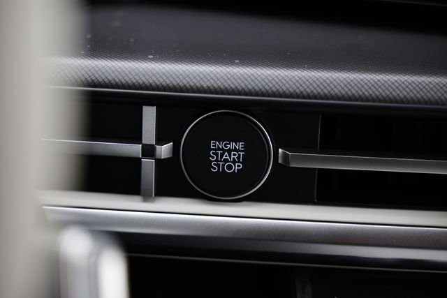 New 2026 Hyundai Santa Fe SE image 13