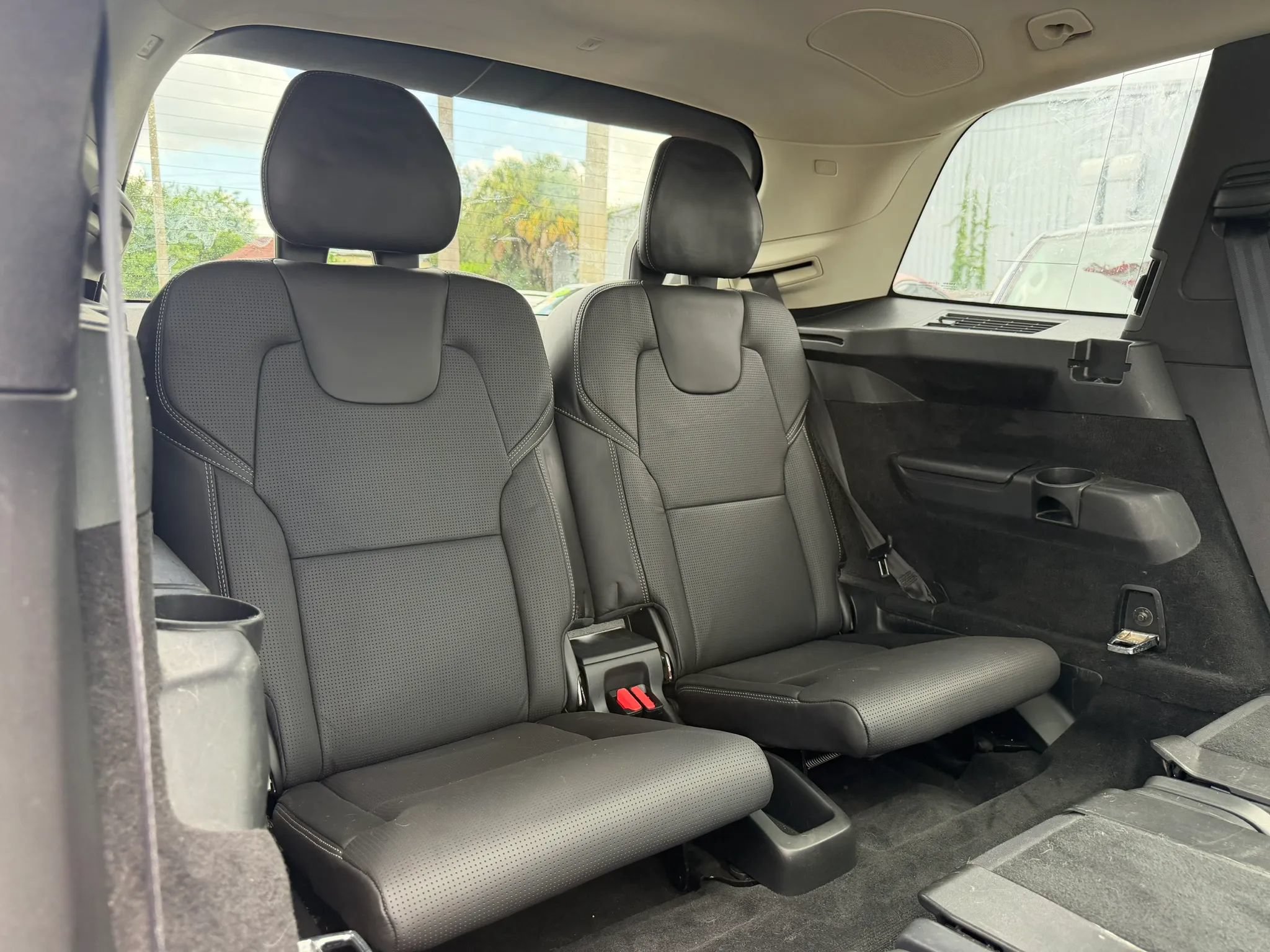 Used 2016 Volvo XC90 T6 Inscription AWD/4WD image 16