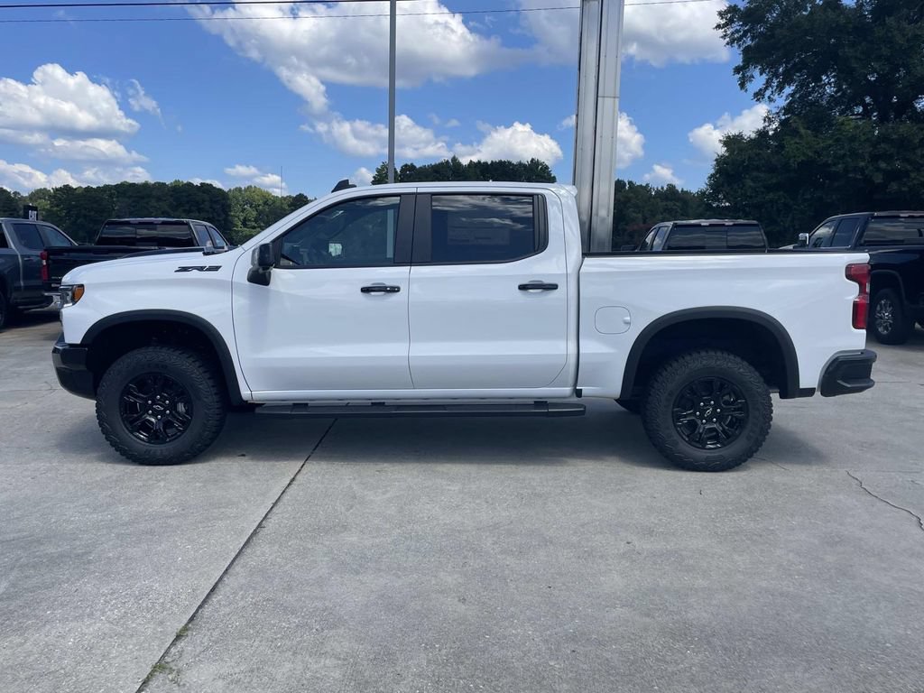 New 2026 Chevrolet Silverado 1500 ZR2 w/ Dark Appearance Package AWD/4WD image 2