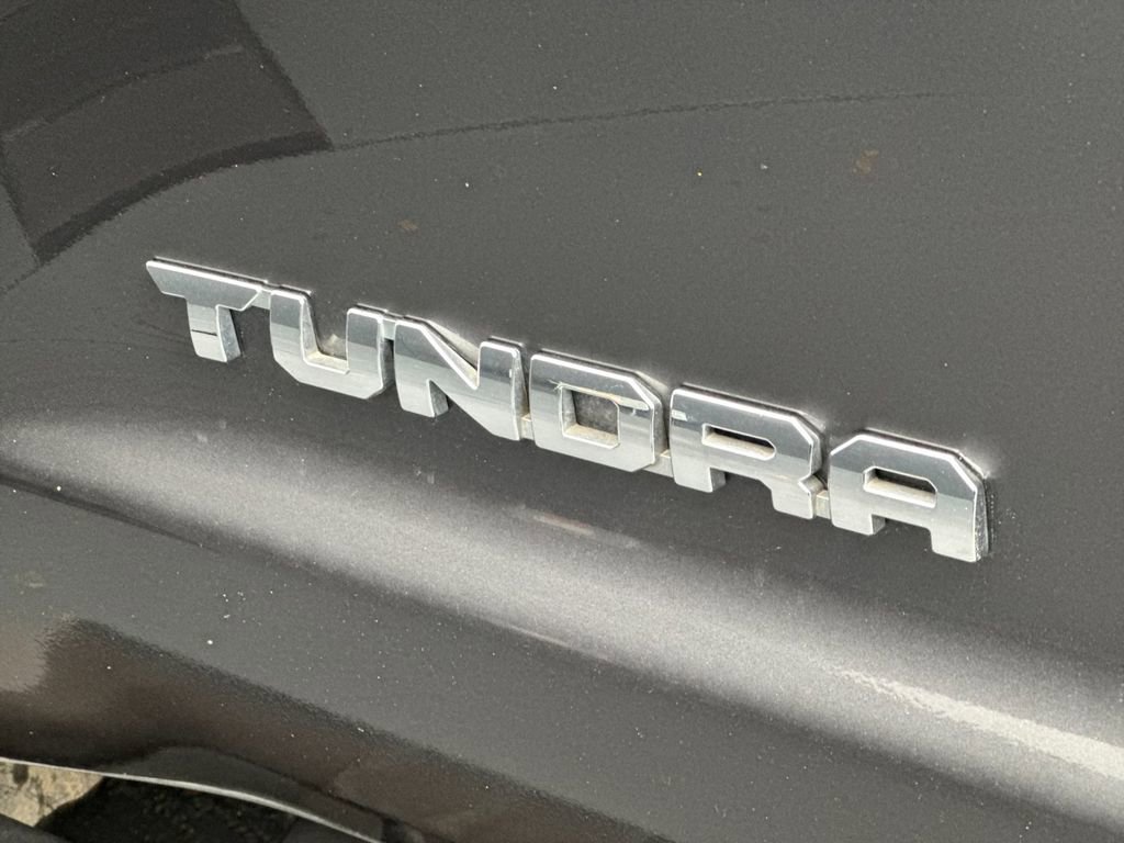 Used 2017 Toyota Tundra SR5 w/ SR5 Upgrade Package image 23