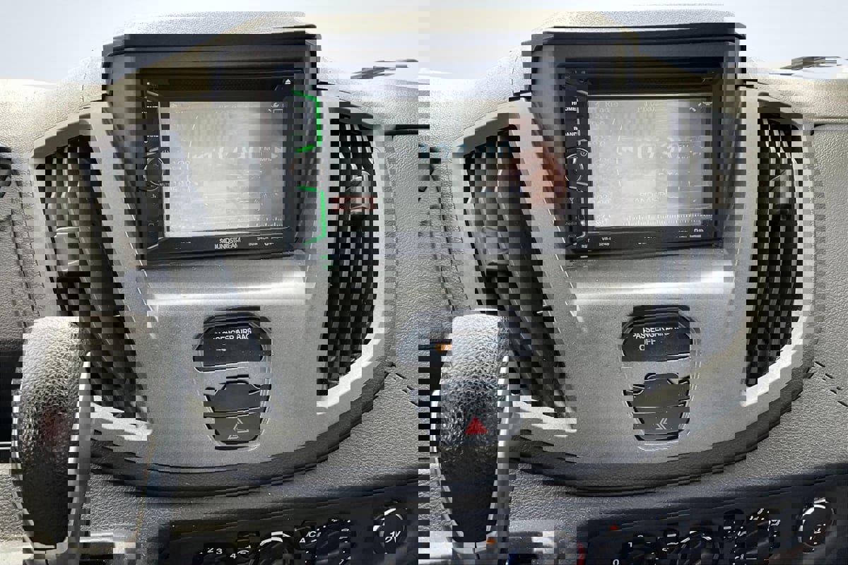 Used 2016 Ford Transit 250 130 Low Roof w/ Exterior Upgrade Package image 6