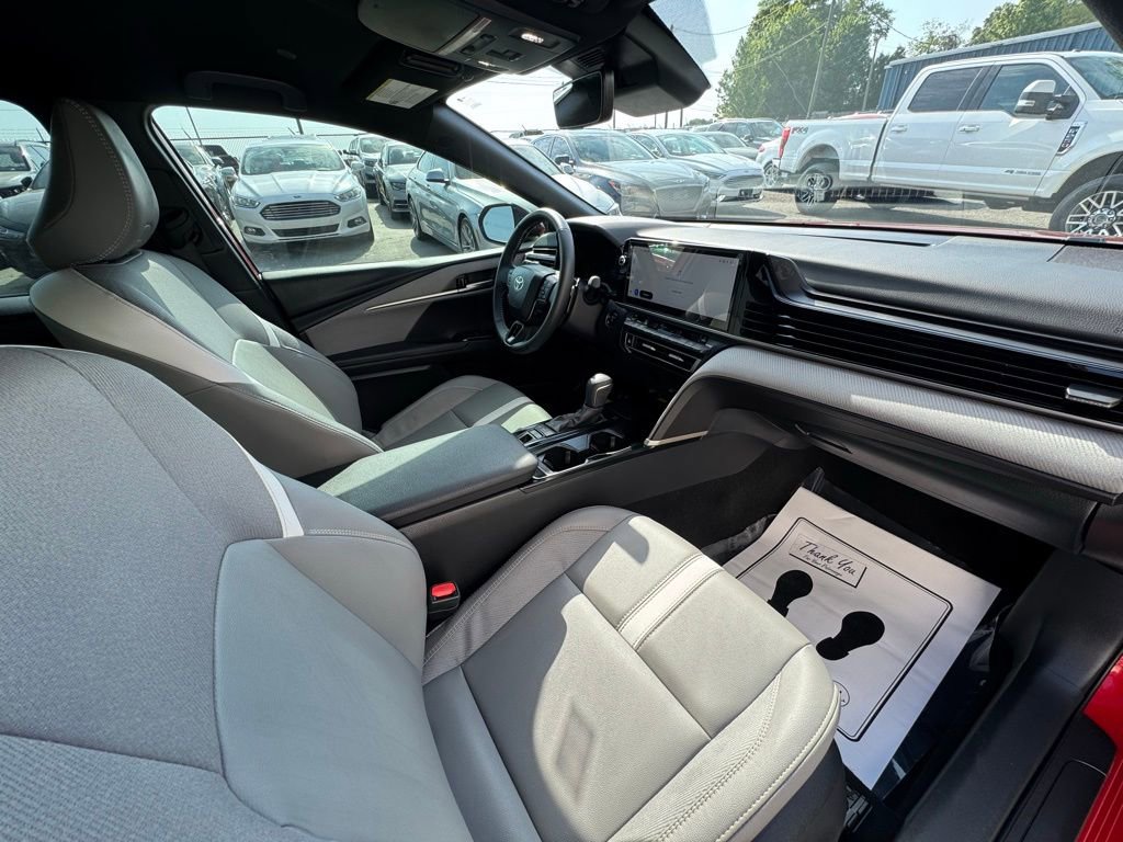 Used 2026 Toyota Camry SE w/ Multimedia Upgrade Package FWD image 16
