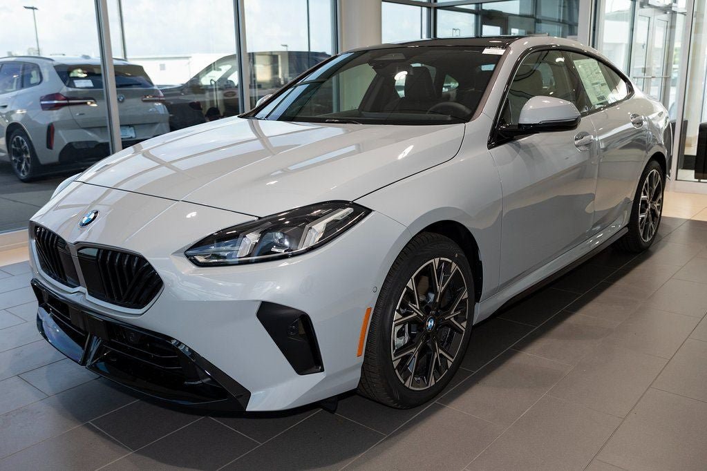 Used 2025 BMW 228i xDrive w/ Premium Package AWD/4WD image 3