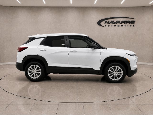 New 2026 Chevrolet TrailBlazer LS w/ LS Convenience Package FWD image 9