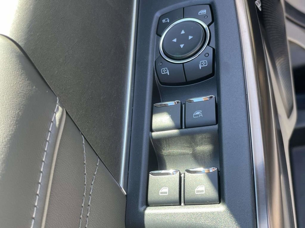 New 2026 Ford F350 Platinum w/ Platinum Plus Package image 15