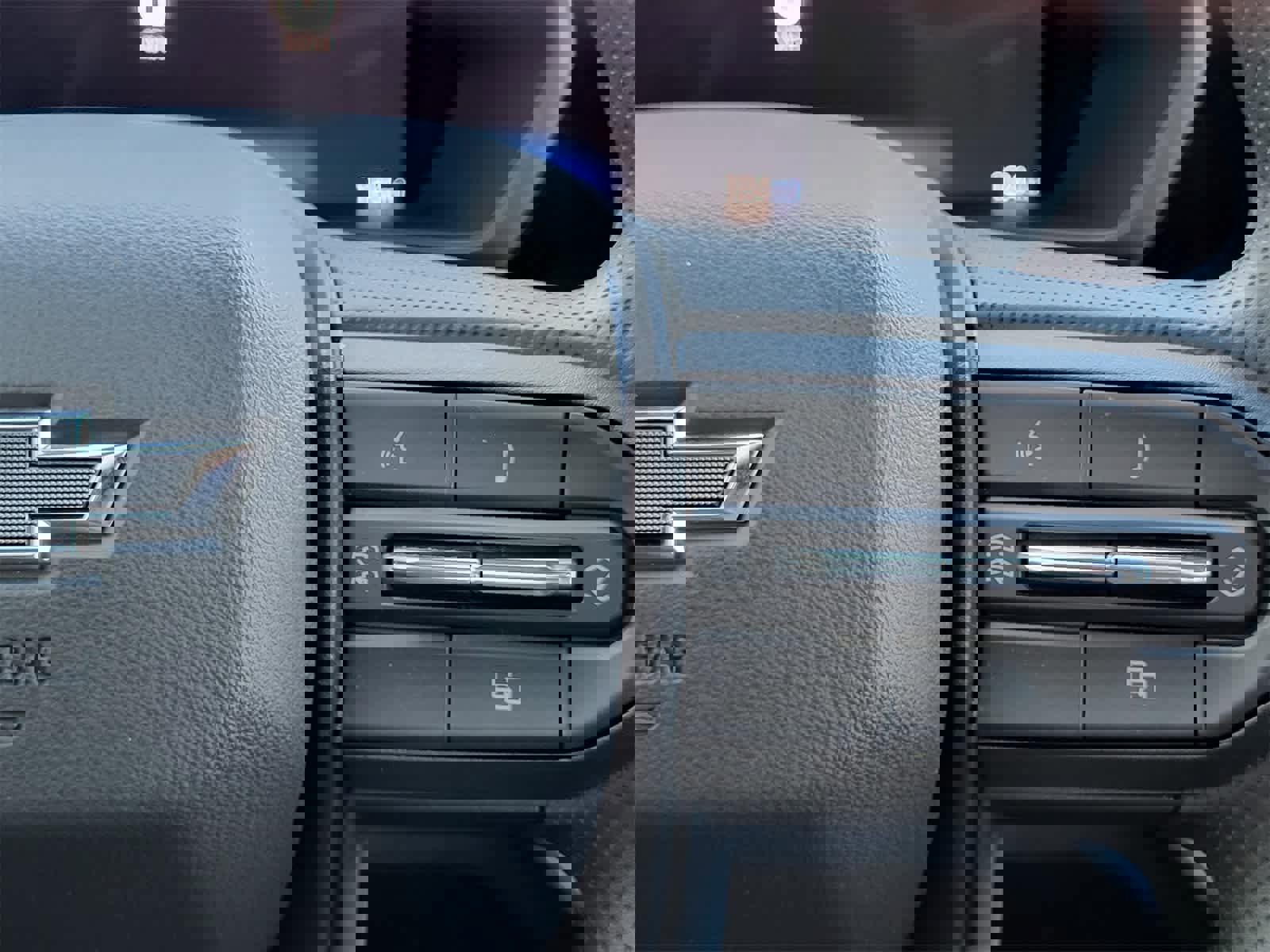 Used 2025 Chevrolet Colorado Trail Boss image 26