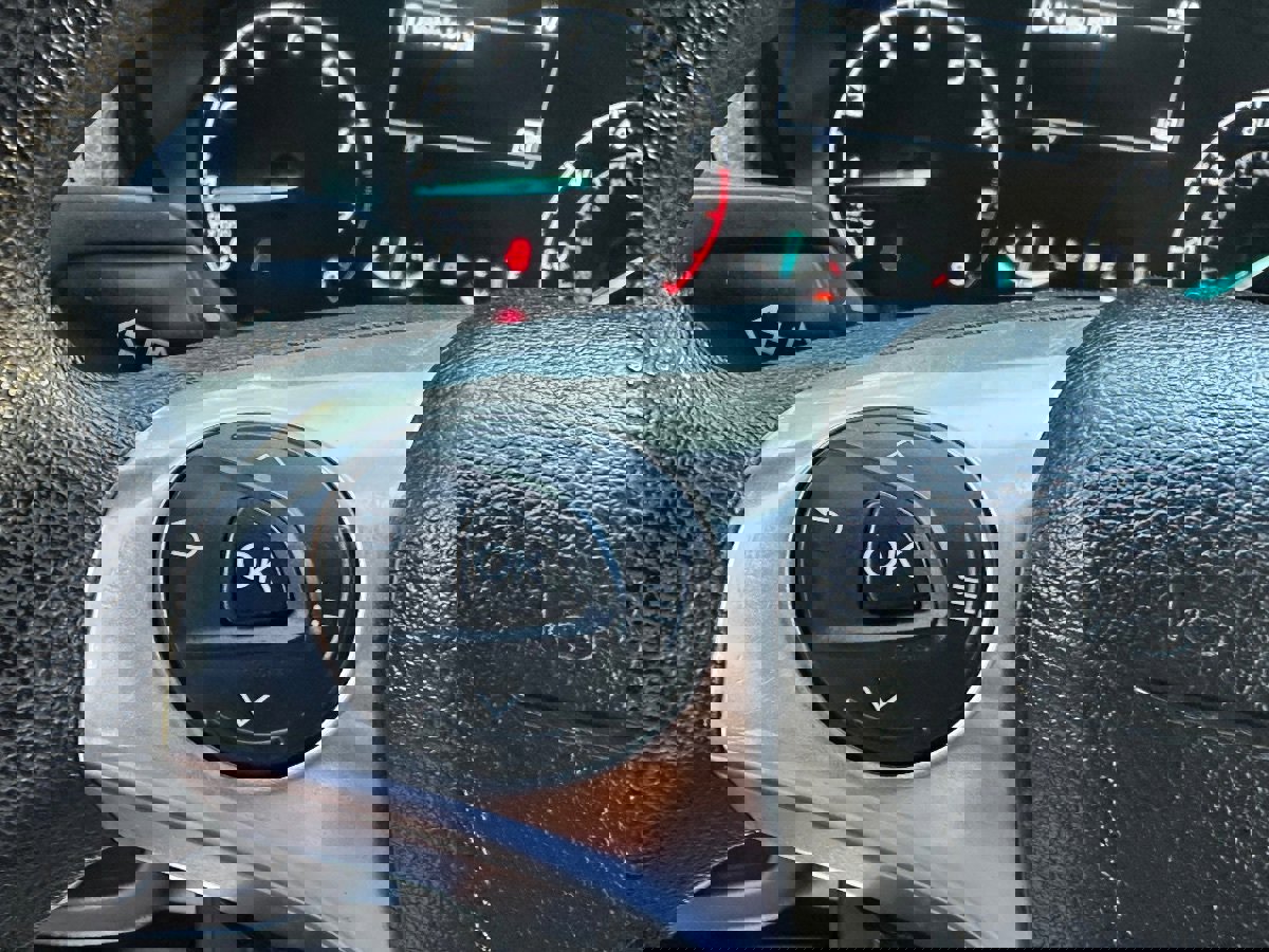 Used 2019 Ford Transit Connect XL image 30