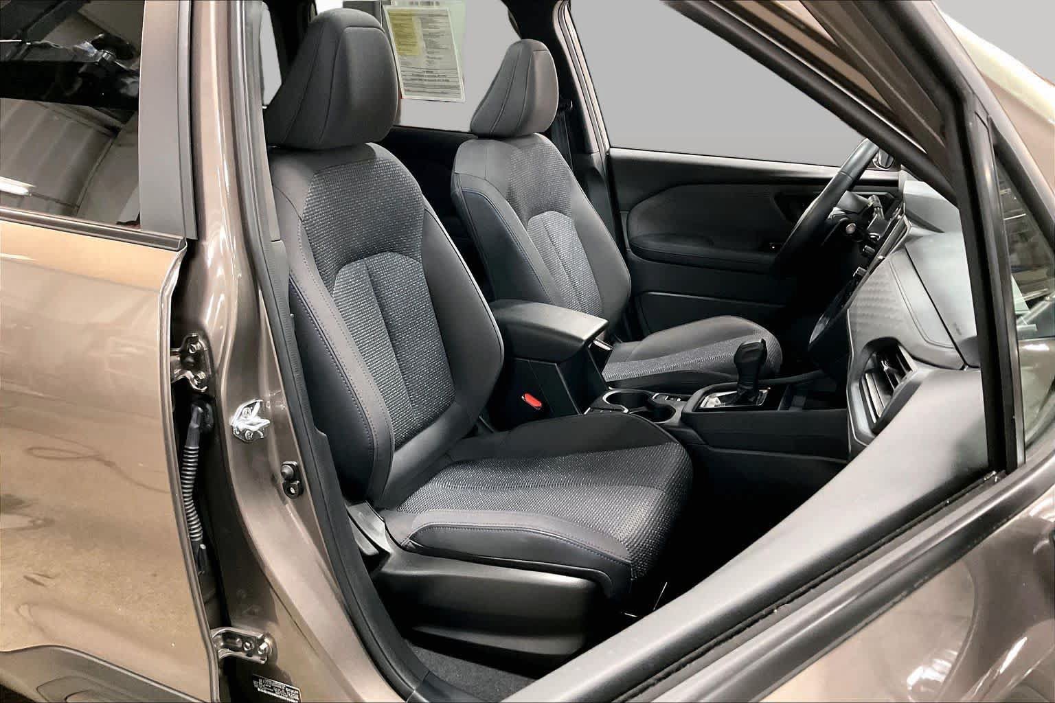 Certified 2025 Subaru Forester Premium AWD/4WD image 9