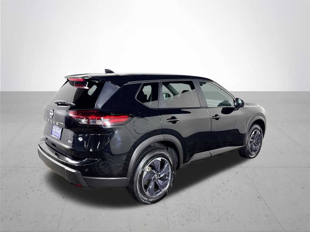 Used 2024 Nissan Rogue SV image 6