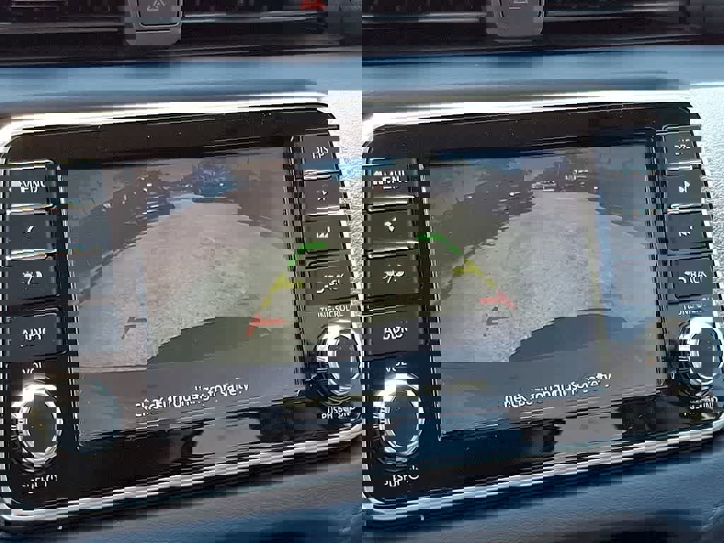 Used 2025 Nissan Versa SV image 17