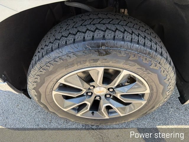 Used 2024 Chevrolet Silverado 1500 LT AWD/4WD image 18