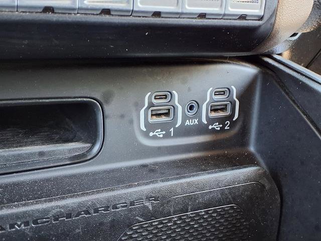 Used 2022 RAM 3500 Laramie AWD/4WD image 8