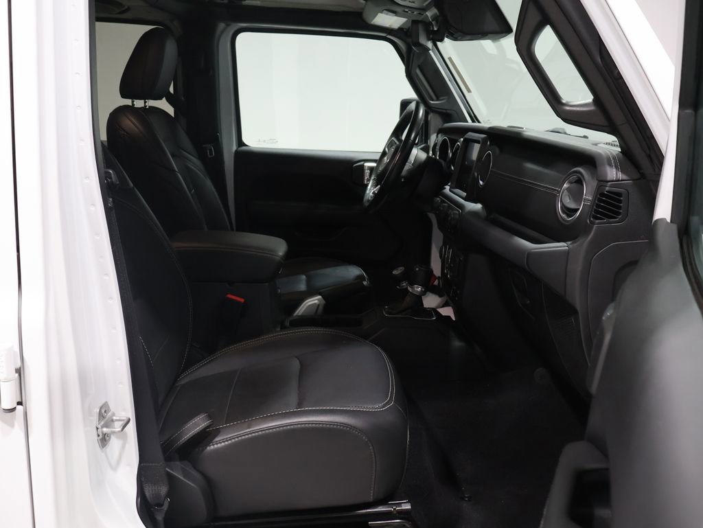 Certified 2021 Jeep Wrangler Unlimited Sahara w/ Cold Weather Group image 25