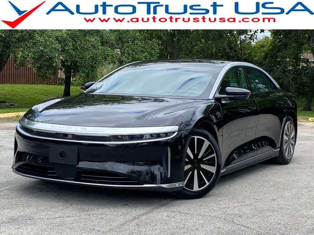 Used 2023 Lucid Air Touring image 1