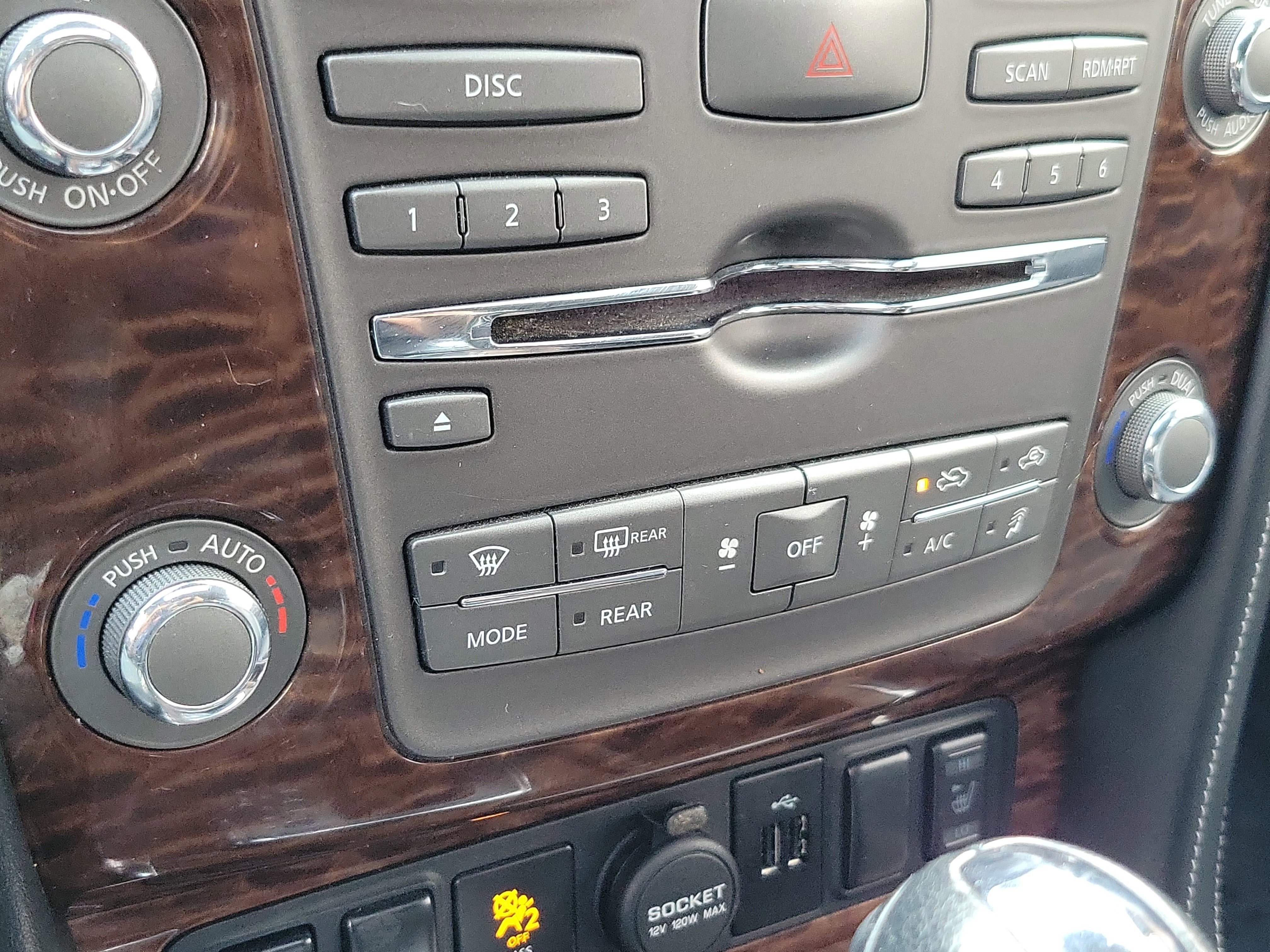 Used 2019 Nissan Armada SL w/ Premium Package AWD/4WD image 31