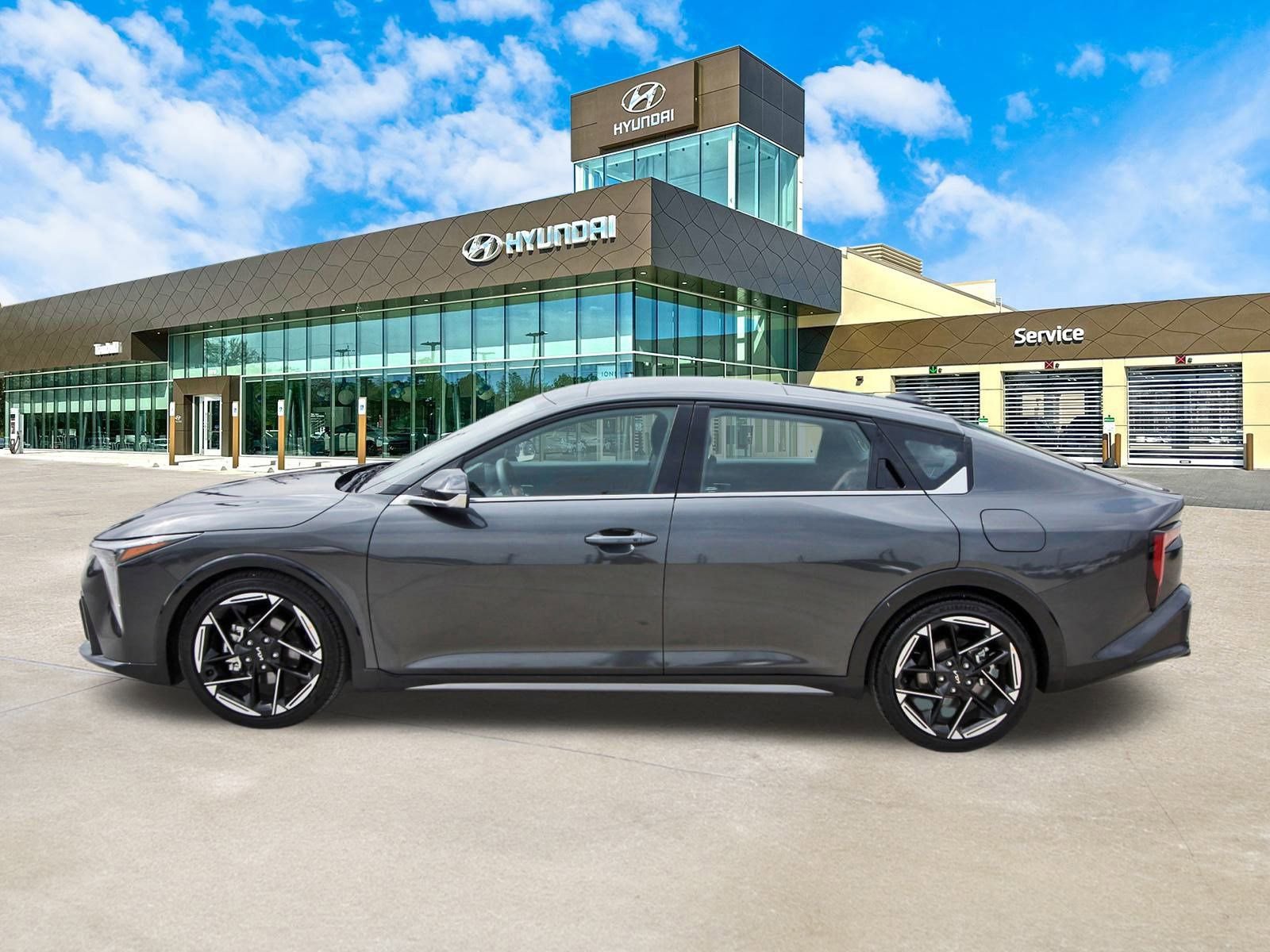 Used 2025 Kia K4 GT-Line w/ GT-Line Premium Package image 9