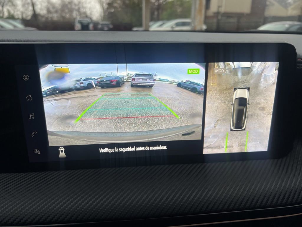 Certified 2025 Nissan Kicks SR AWD/4WD image 50