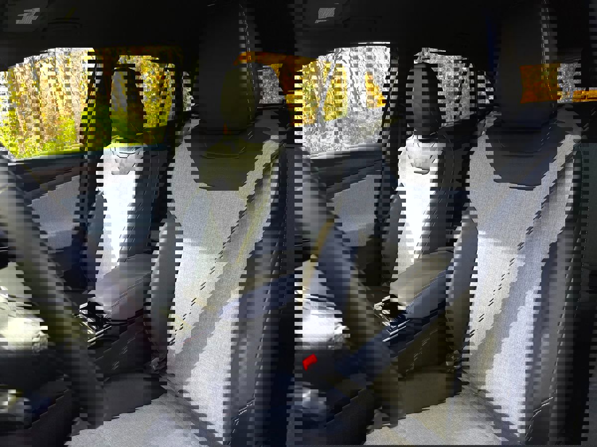 Used 2023 Volkswagen ID.4 Pro image 13