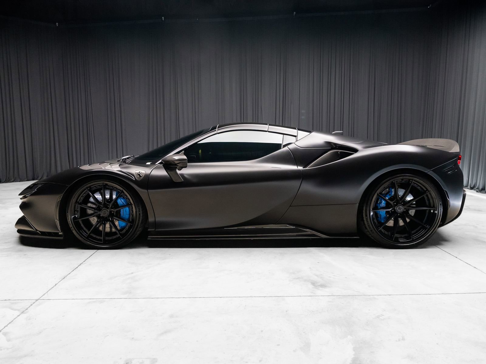 Used 2022 Ferrari SF90 Spider AWD/4WD image 96