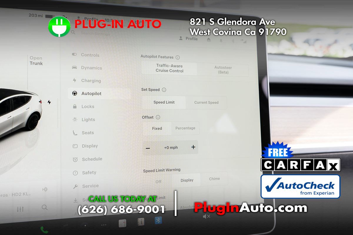 Used 2023 Tesla Model Y Performance image 26