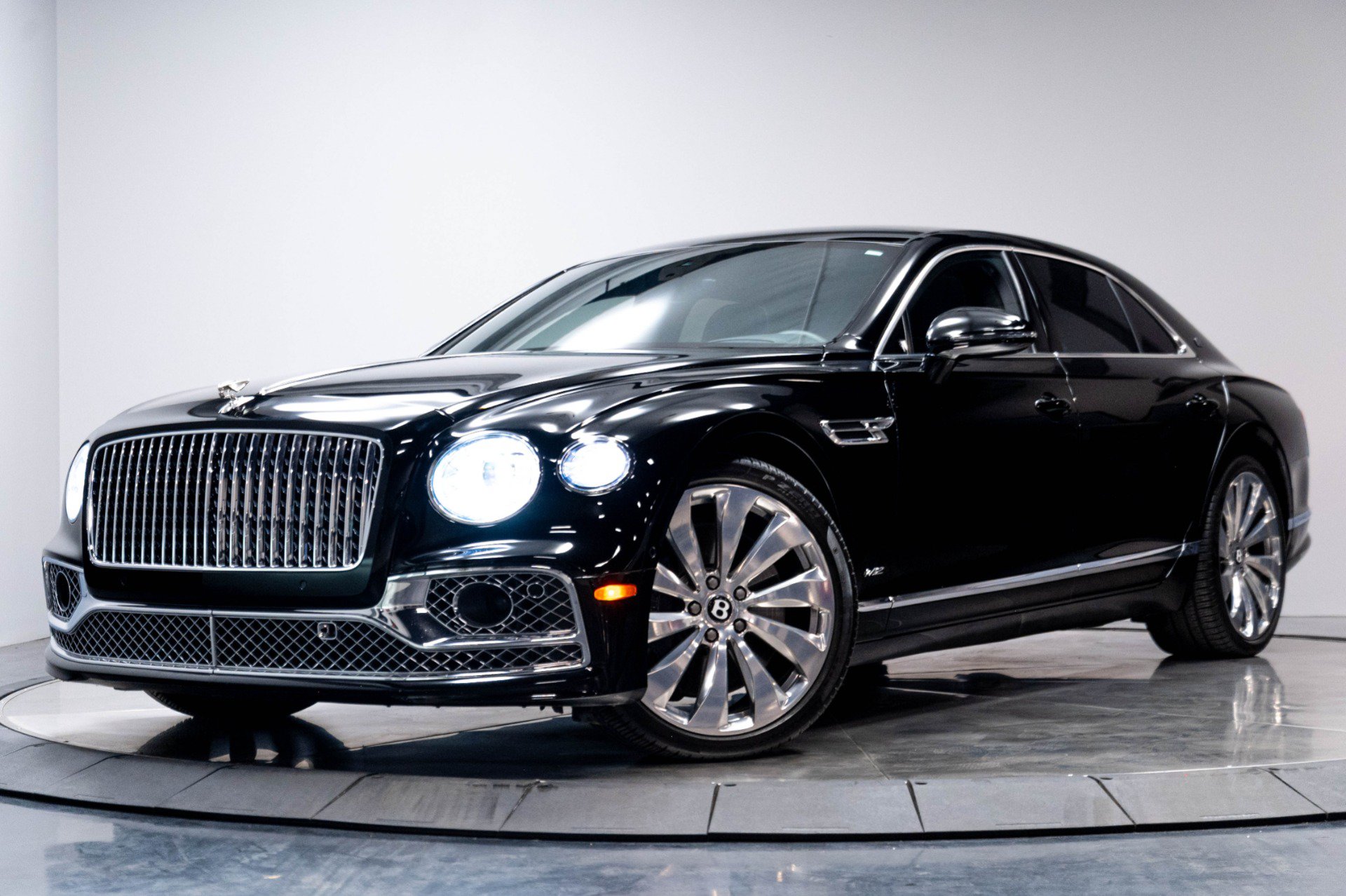 Used 2020 Bentley Flying Spur W12 AWD/4WD image 48