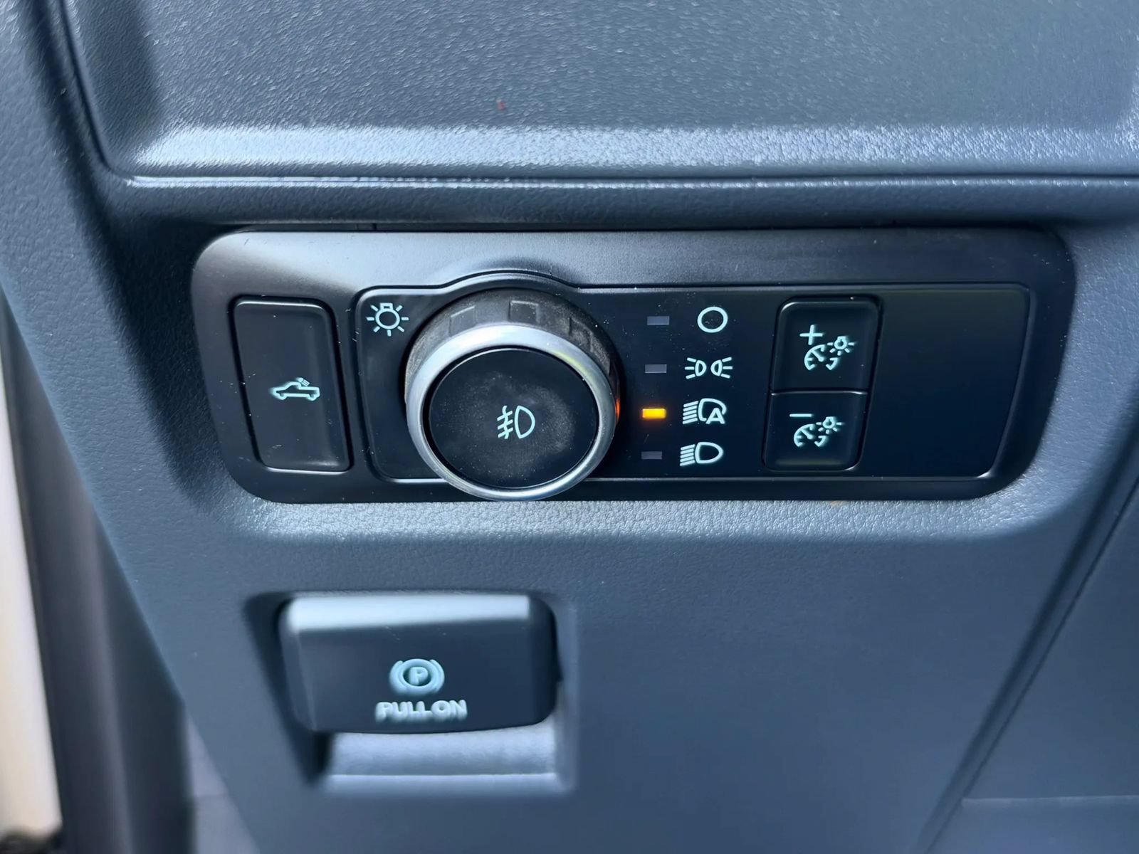 Used 2024 Ford F150 XL w/ Equipment Group 103A High AWD/4WD image 25
