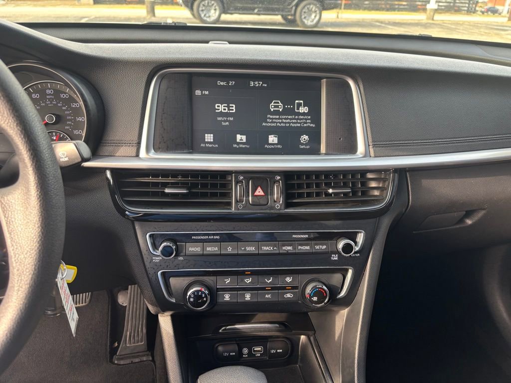 Used 2020 Kia Optima LX image 16