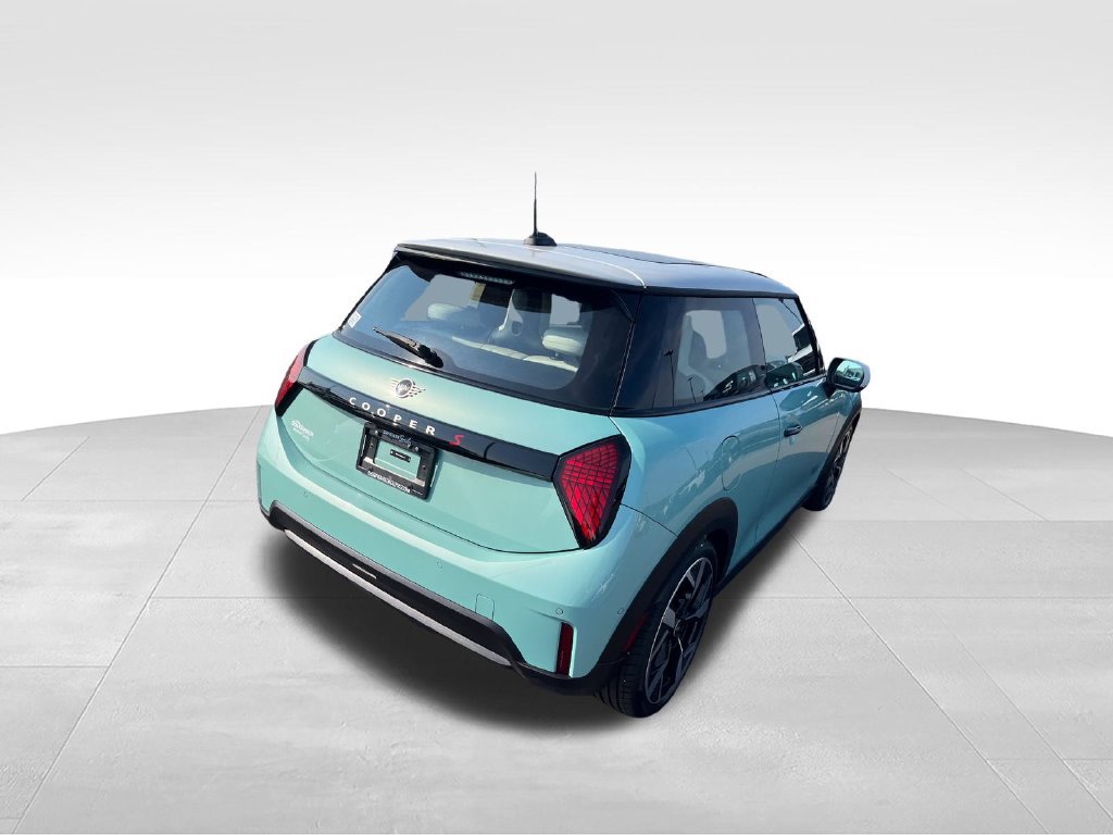 Used 2025 MINI Cooper S FWD image 5