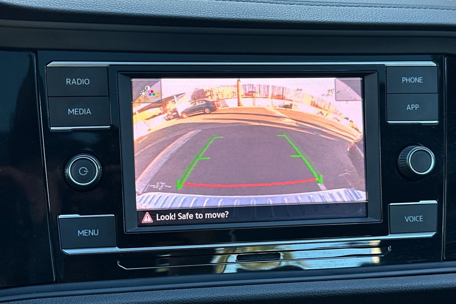 Certified 2024 Volkswagen Jetta SE image 18