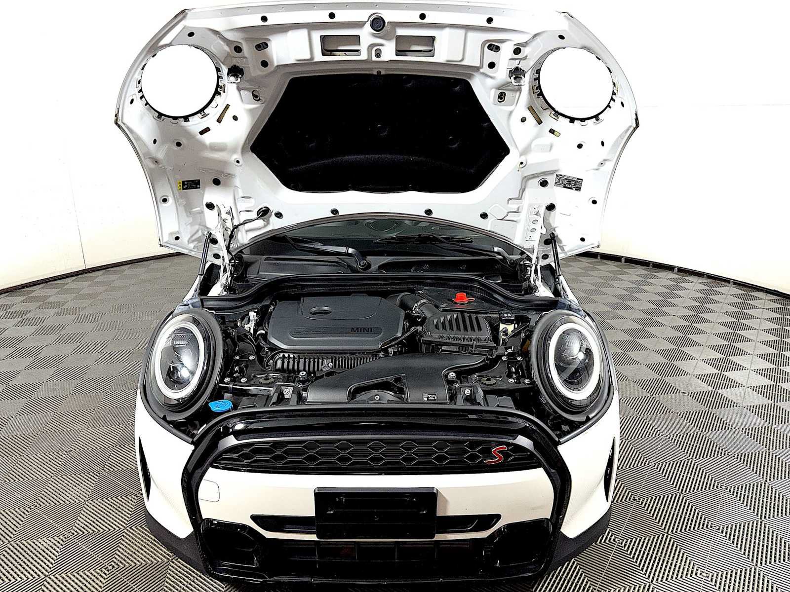Used 2024 MINI Cooper S FWD image 31