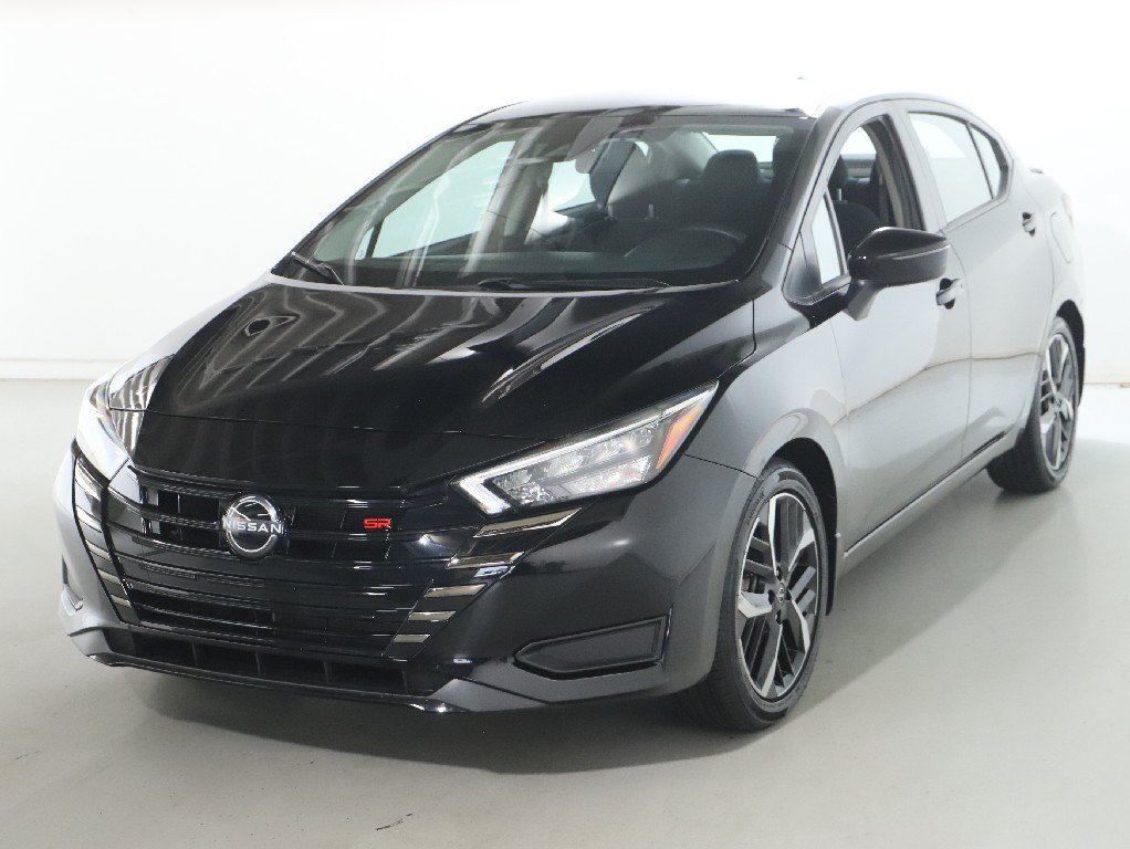 Certified 2024 Nissan Versa SR w/ Trunk Package FWD image 5