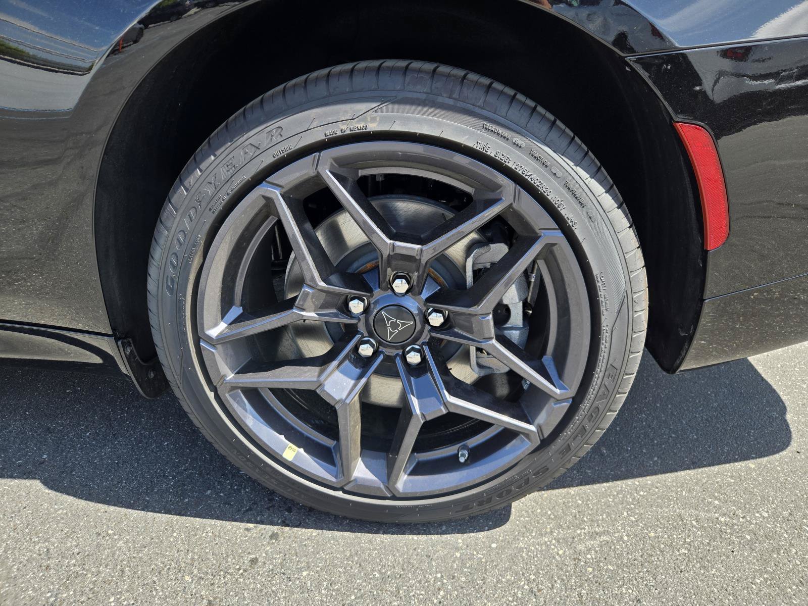 New 2026 Dodge Charger Scat Pack w/ Blacktop Package AWD/4WD image 31