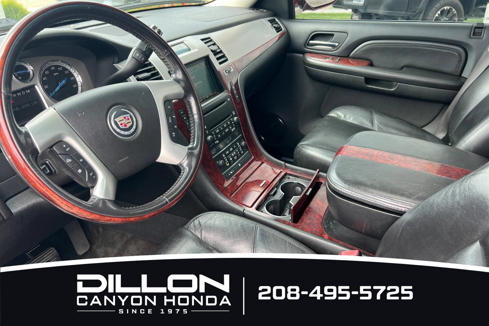 Used 2009 Cadillac Escalade AWD image 10
