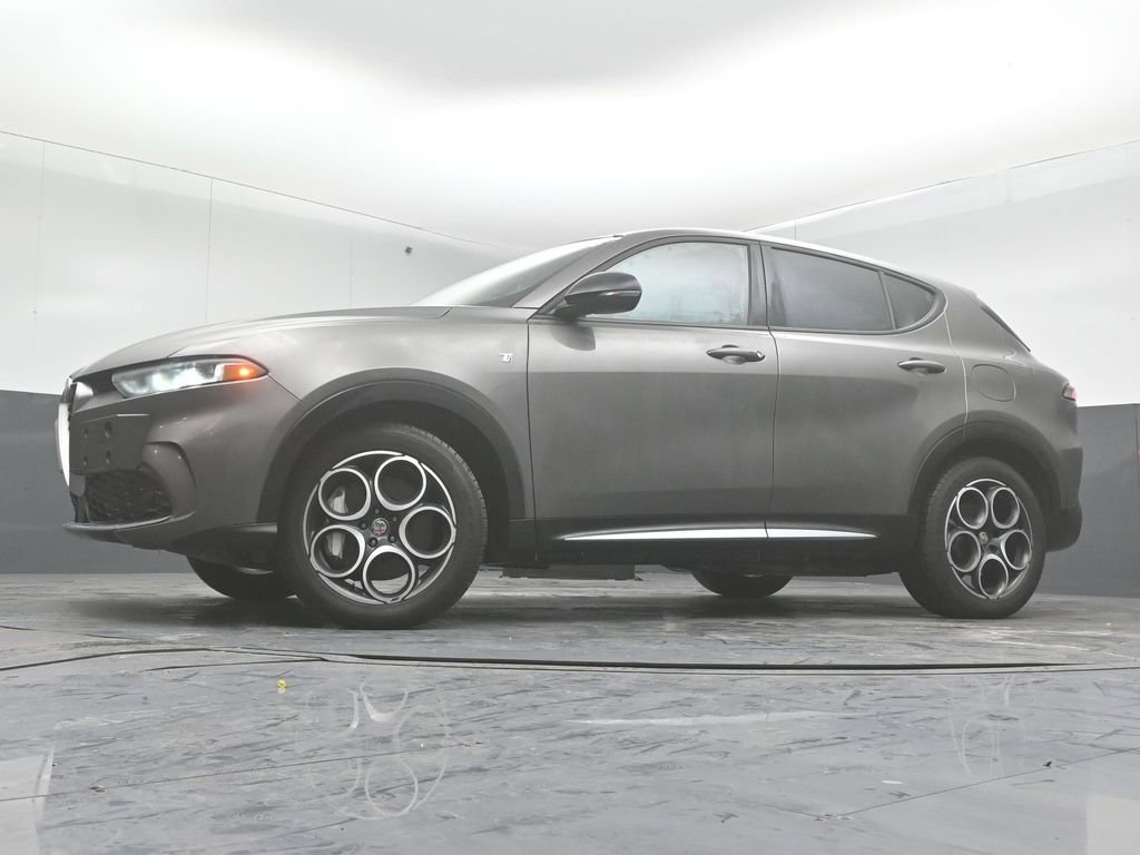 Used 2024 Alfa Romeo Tonale Ti image 41