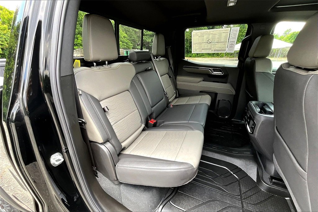 New 2025 Chevrolet Silverado 1500 ZR2 image 12