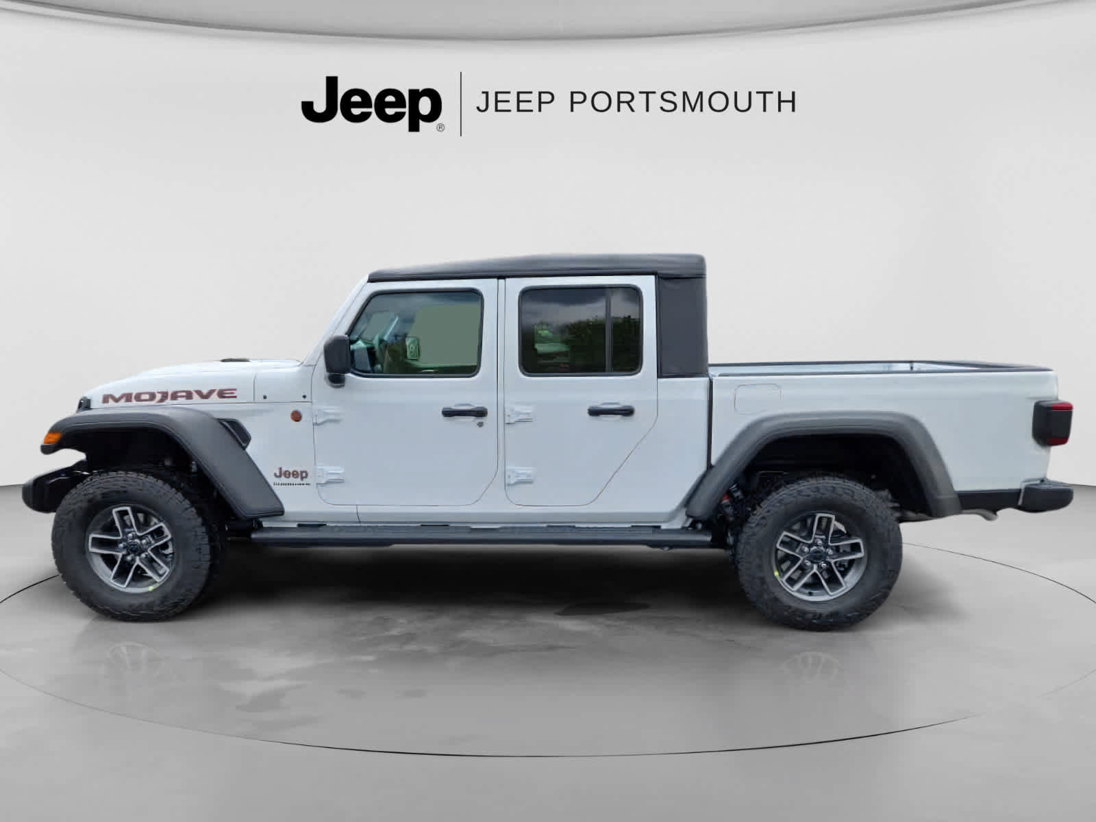 New 2026 Jeep Gladiator Mojave w/ Safety Group AWD/4WD image 7