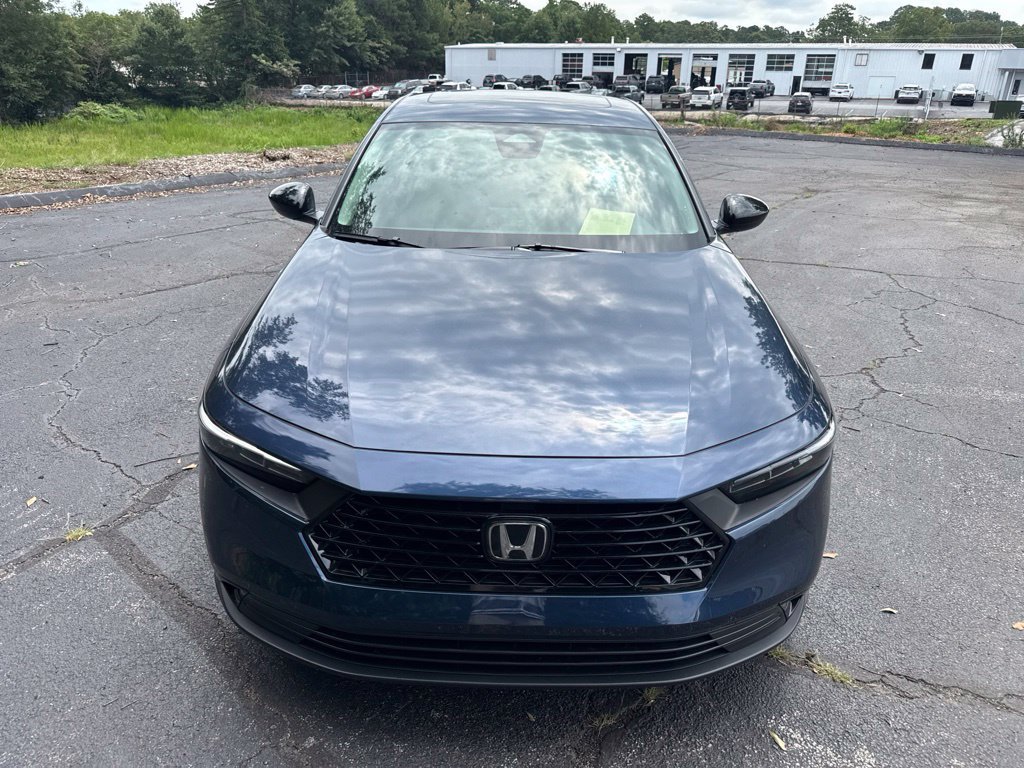 Used 2025 Honda Accord SE image 13