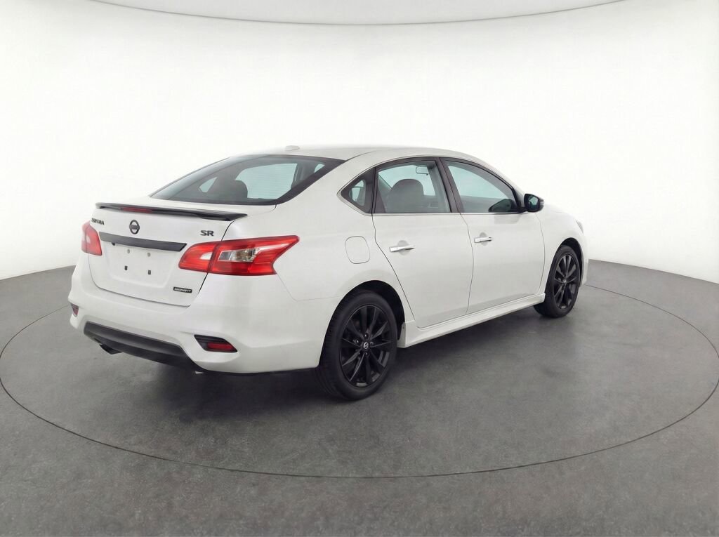 Used 2018 Nissan Sentra SR w/ Technology Package image 39