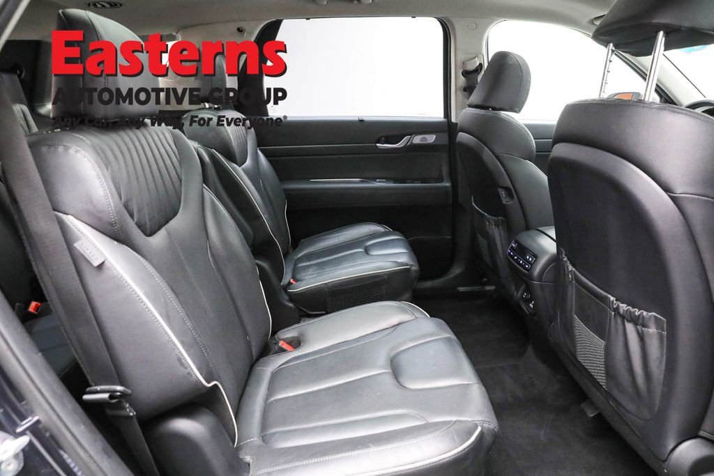 Used 2023 Hyundai Palisade Limited image 25